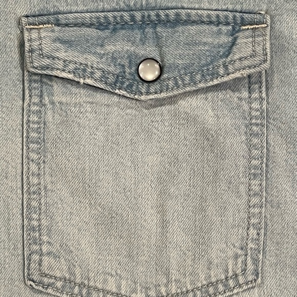 H&M Men's Light Blue Denim Shirt - Picture 7 of 7